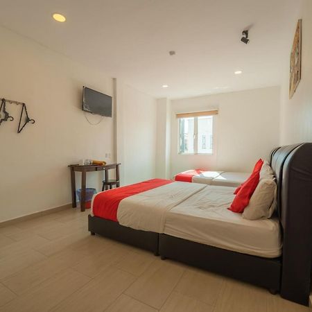 Mary J Hotel Family 10 Pax Room Kota Bharu Extérieur photo
